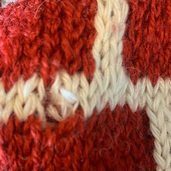 So Unique Peter G’s General Store 3D Wool Sweater Mop Head Redhead - Picture 9 of 10